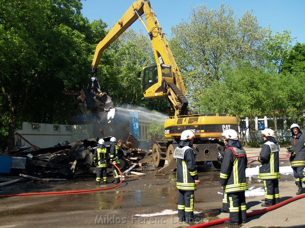 Brand Schule Koeln Gremberg Lohmarerstr P576.JPG